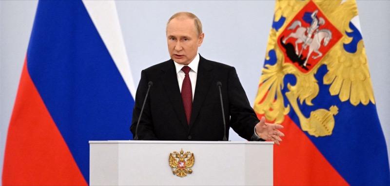 Interview on President Putin's Annual Speech to the Russian Parliament Released in Sputnik Int.